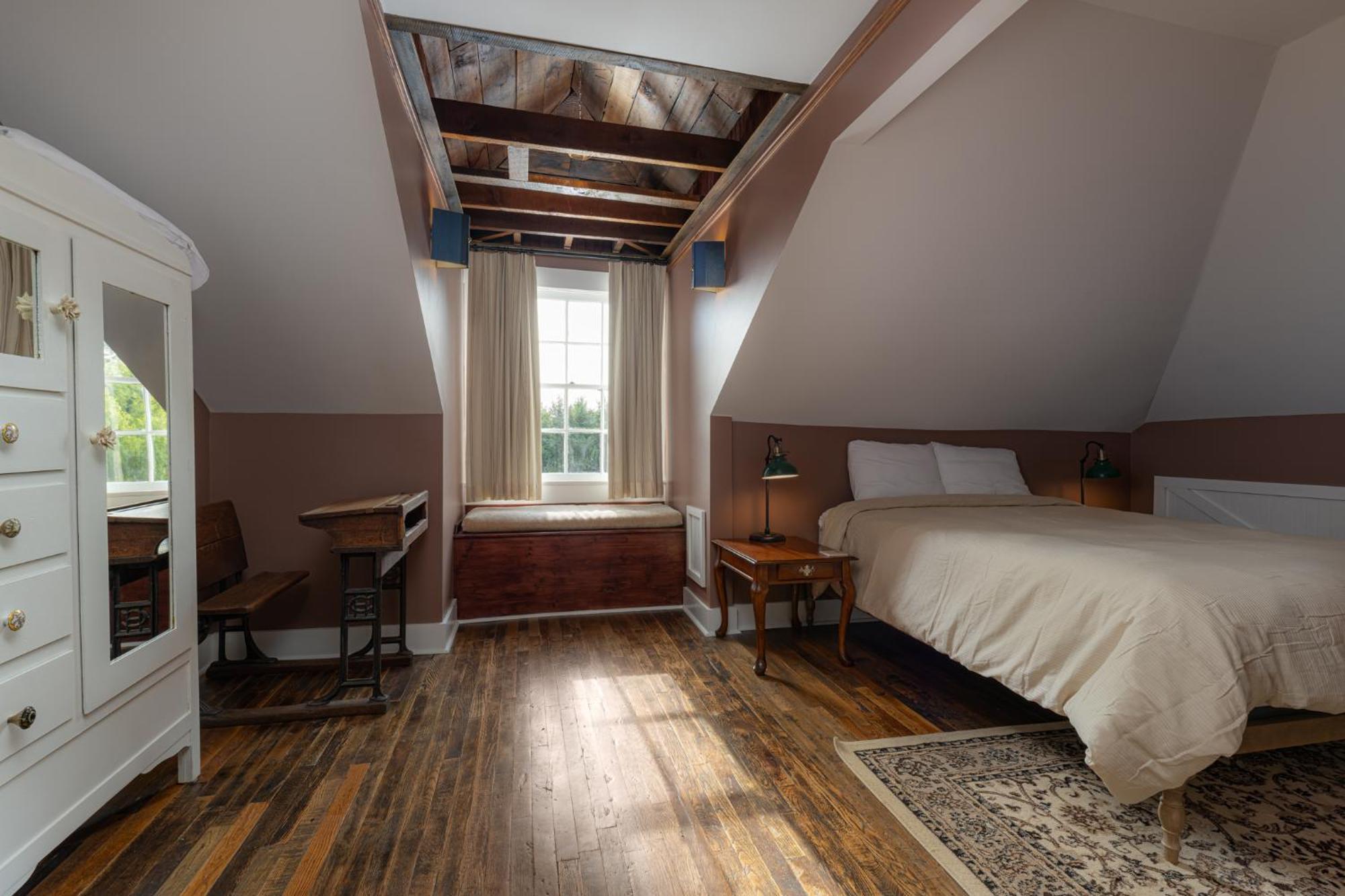The Nuwray Hotel & Carriage House Burnsville المظهر الخارجي الصورة