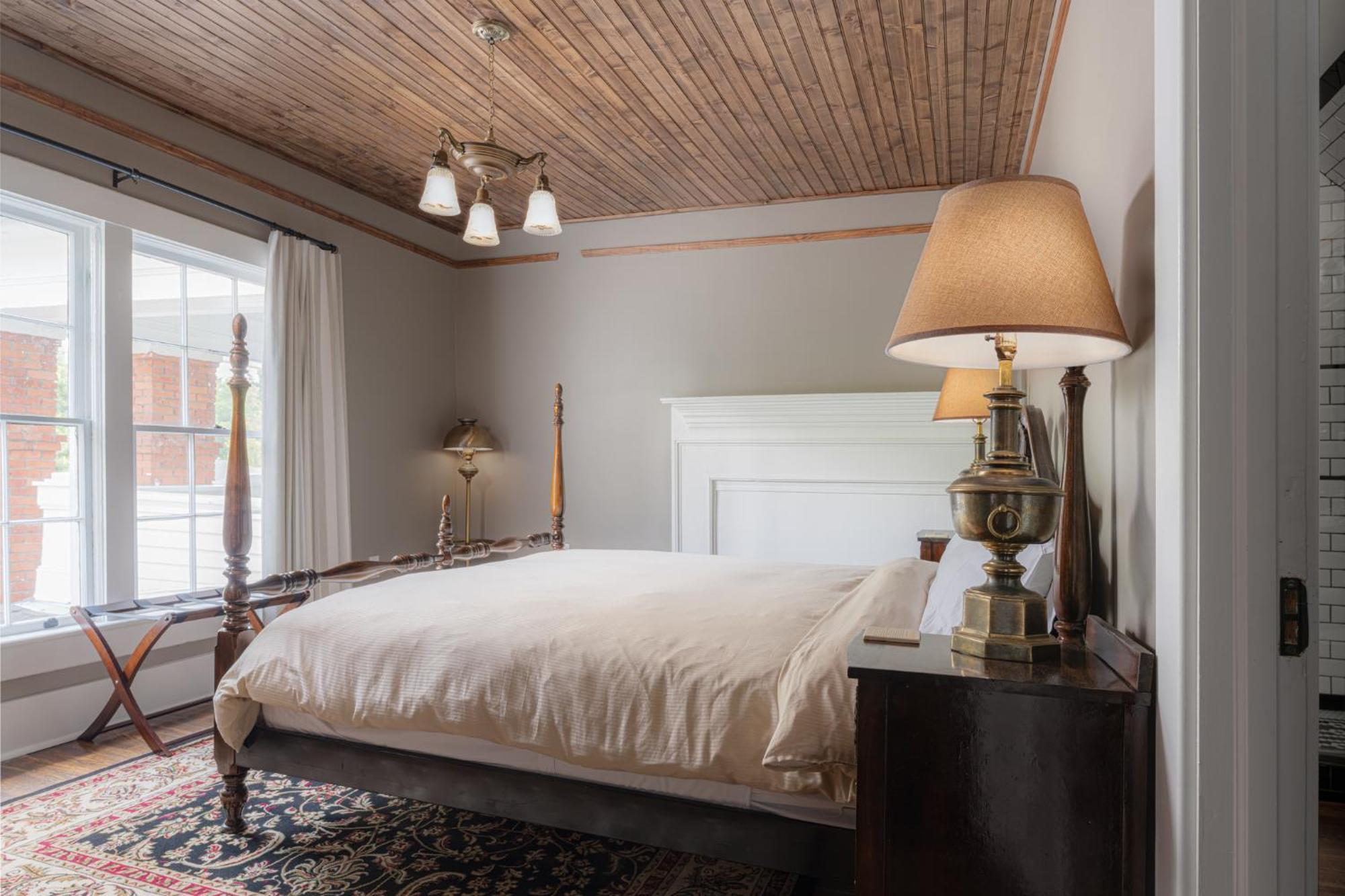 The Nuwray Hotel & Carriage House Burnsville المظهر الخارجي الصورة