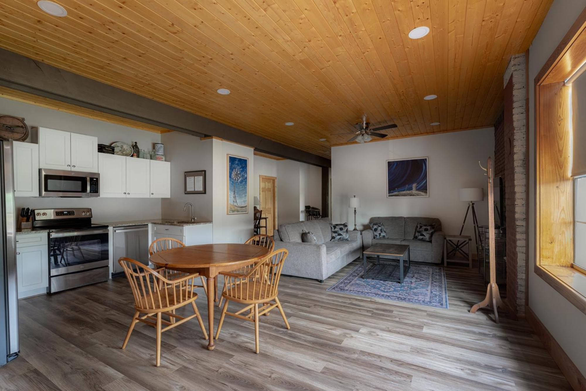 The Nuwray Hotel & Carriage House Burnsville المظهر الخارجي الصورة